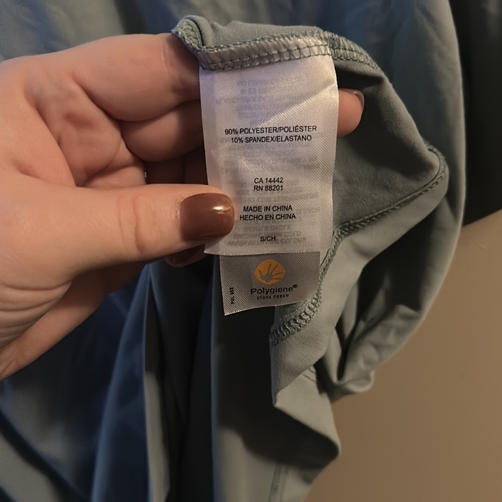 Mondetta Moisture Wicking Tee Shirt | Small - Picture 4 of 4